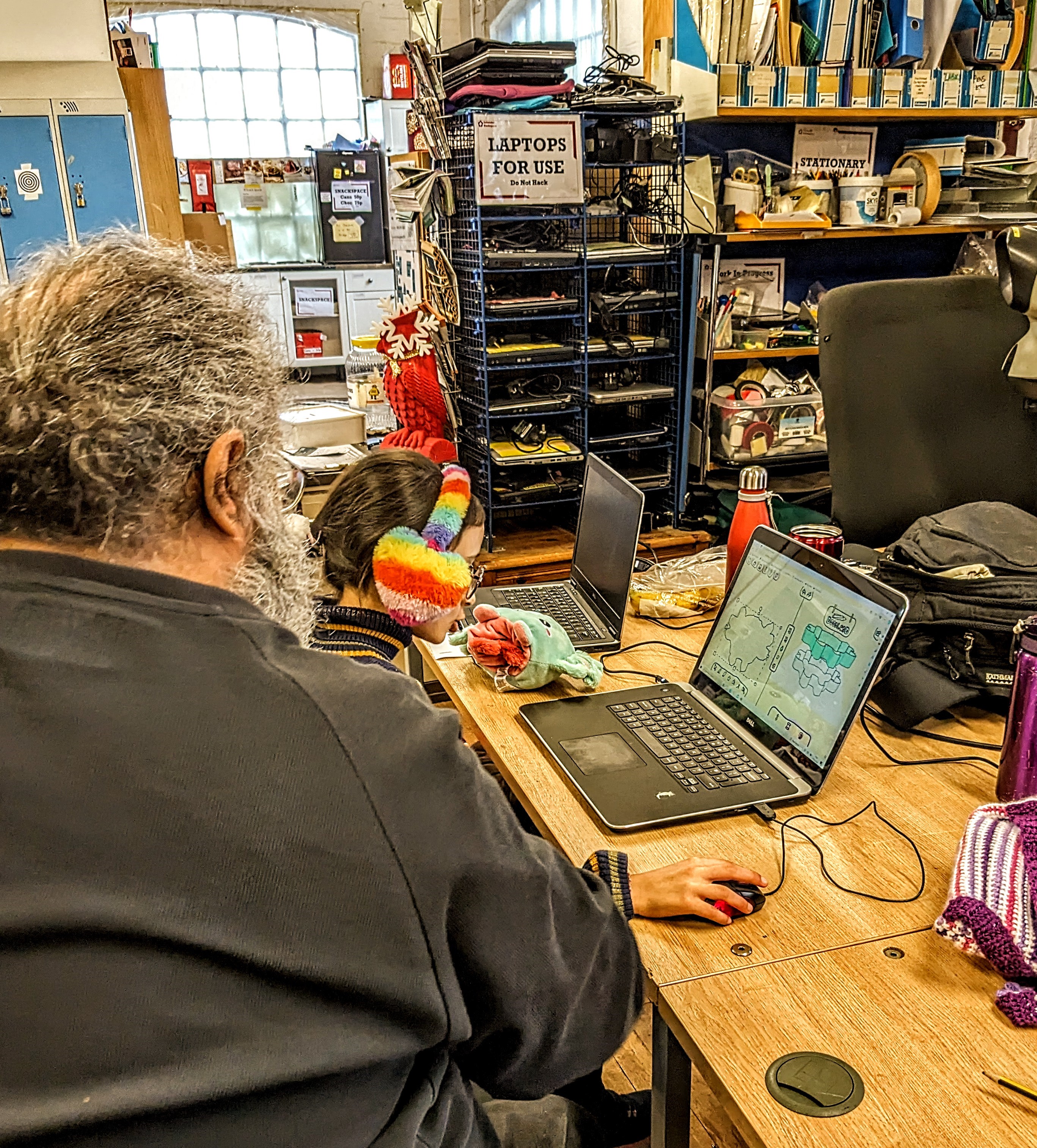 divia helping me use software